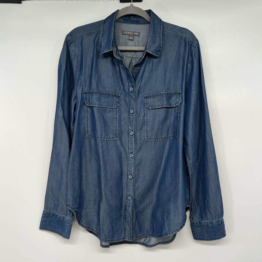 Level 99 Button-Up Shirt Women's Size L Blue Moon 100% Lyocell Relaxed Curve Hem